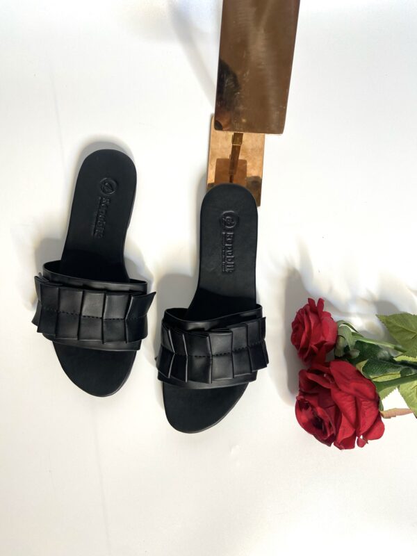 AMAL Pleated Flats - Image 8