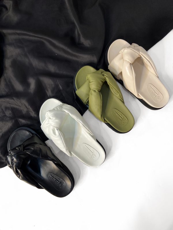 ZARA Chunky Knotted Platforms