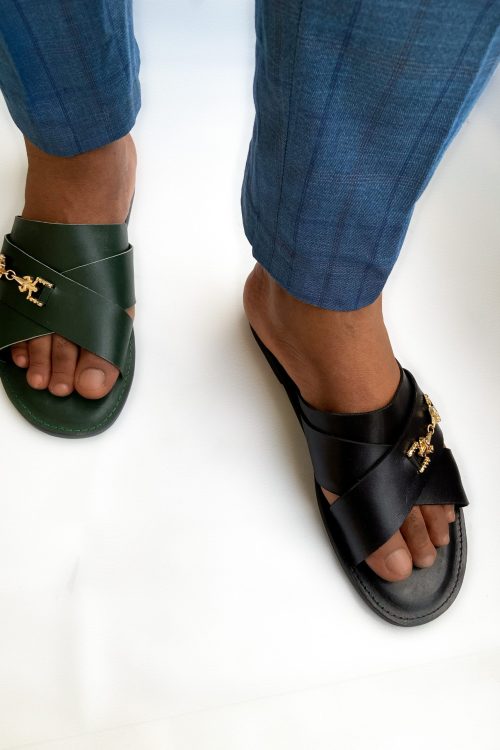 UZOR Slippers