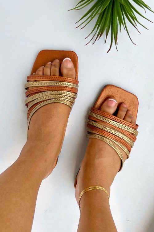 LEONA Flats