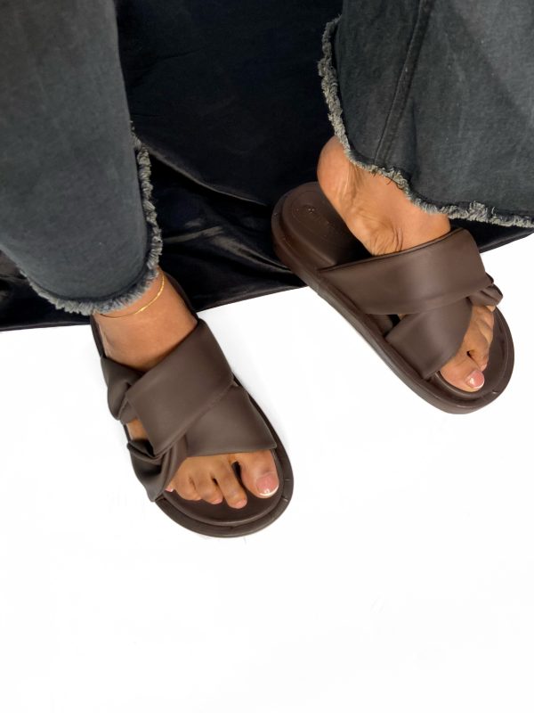 AISE Platform Leather Slippers - Image 13