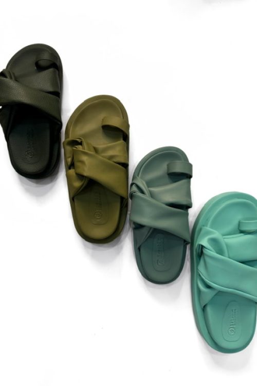 AISE Toe Strap Platforms